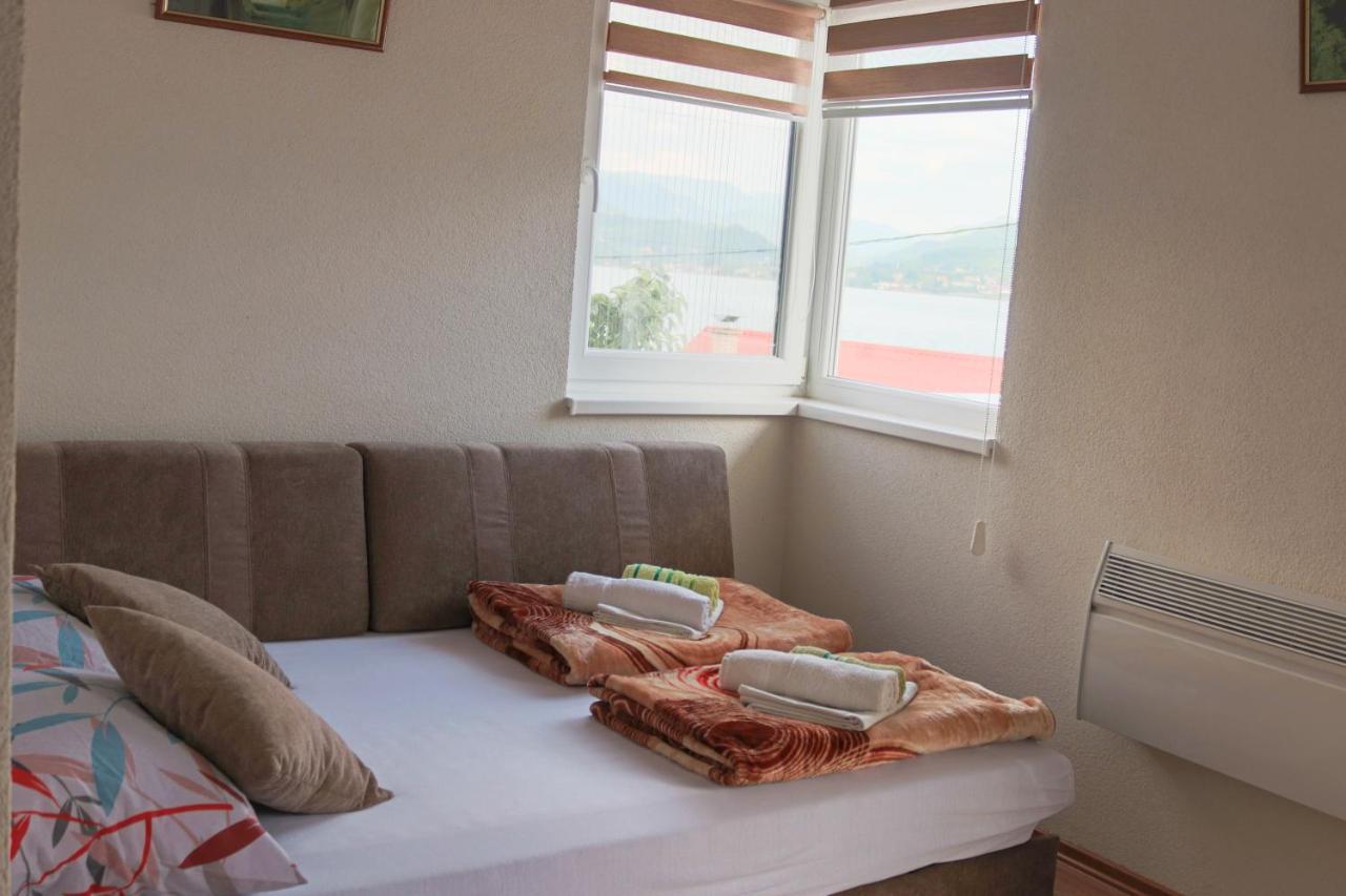 Big Mama'S Apartments Konjic Exterior photo